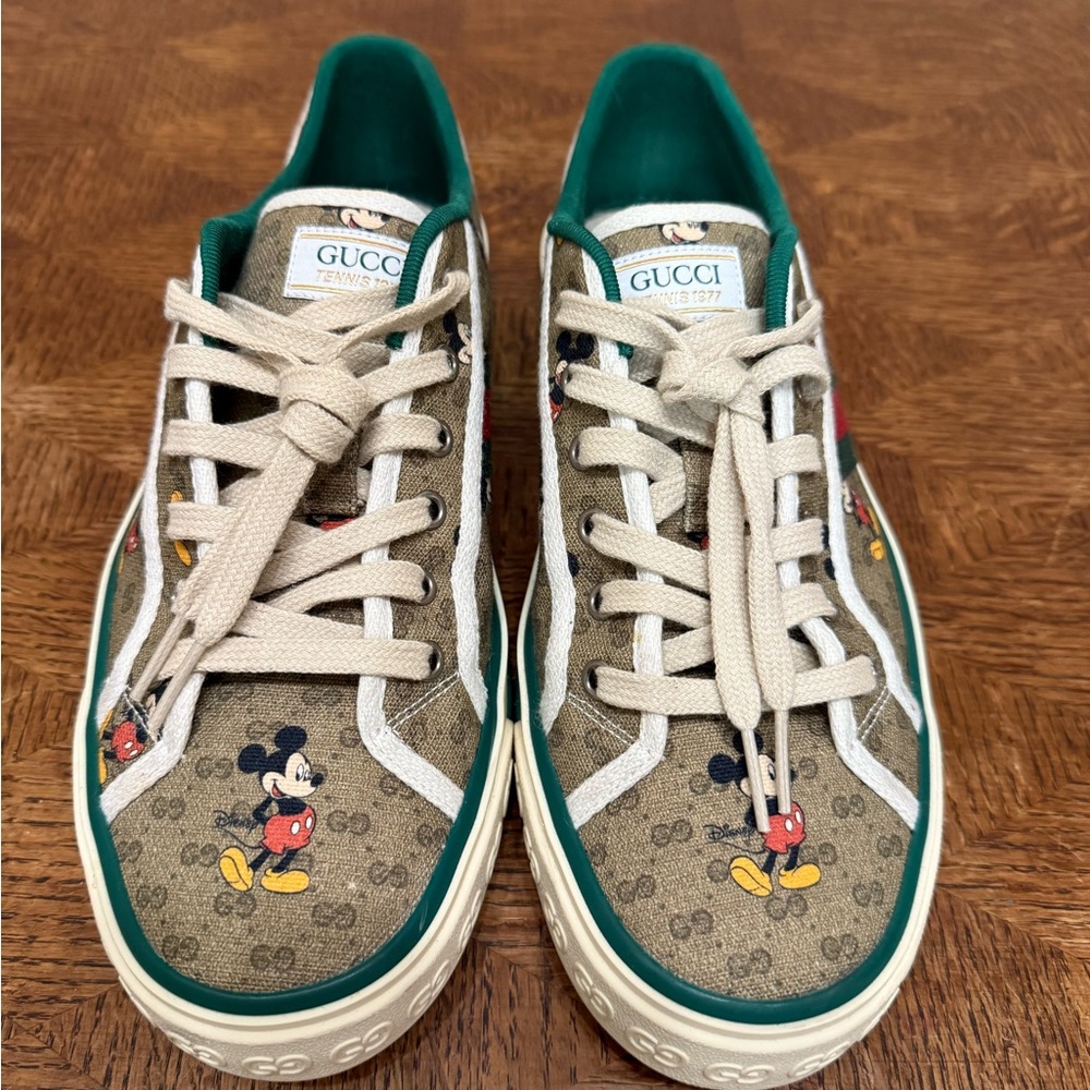 Gucci Disney 1977 Mickey Mouse GG Monogram Sneakers Size 9 US Vintage